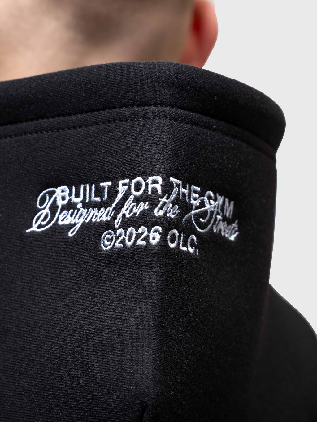 AW Puff Zip Hoodie - Black/White