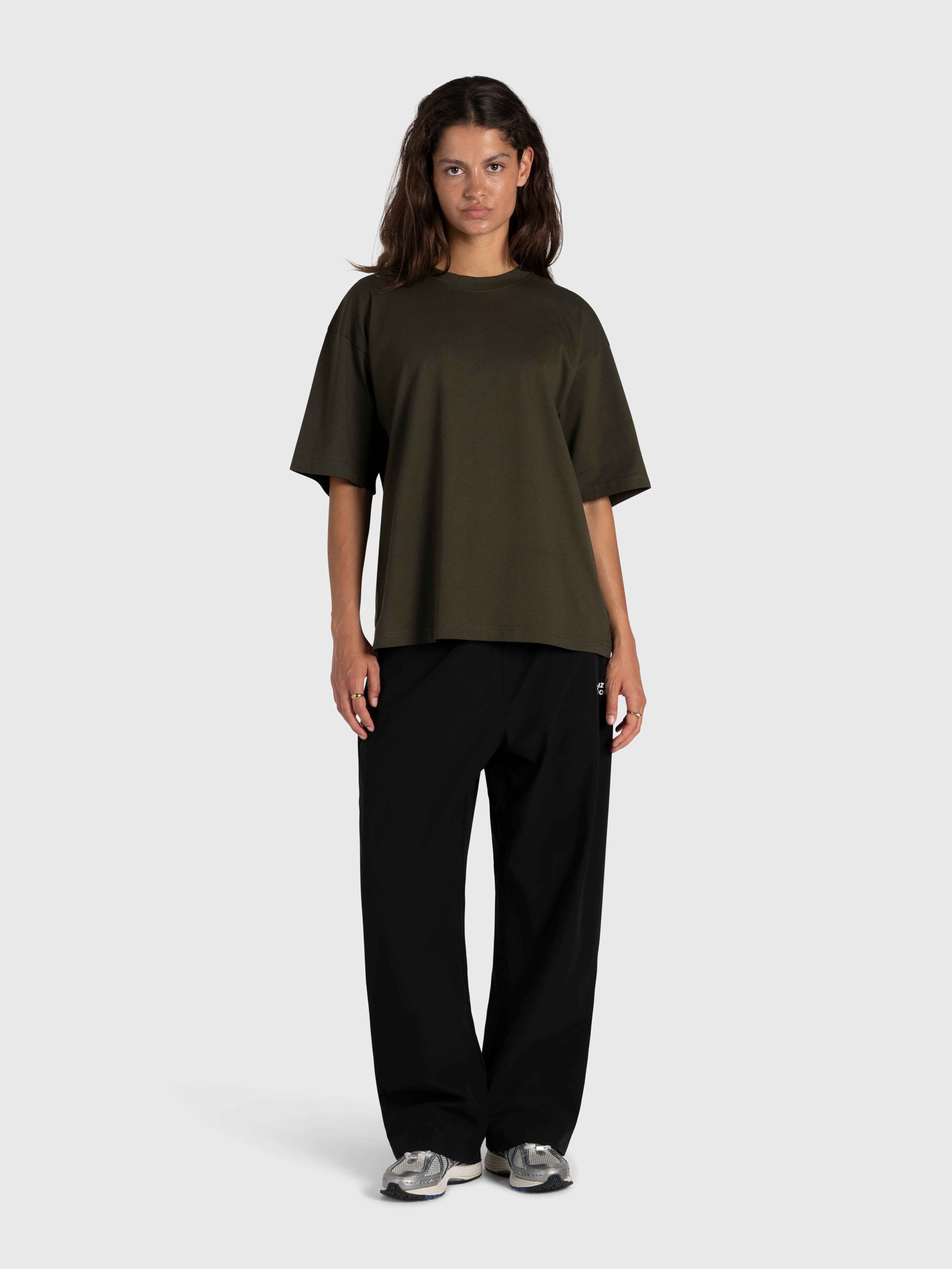 Confidence V2 Box Tee - Army/Army