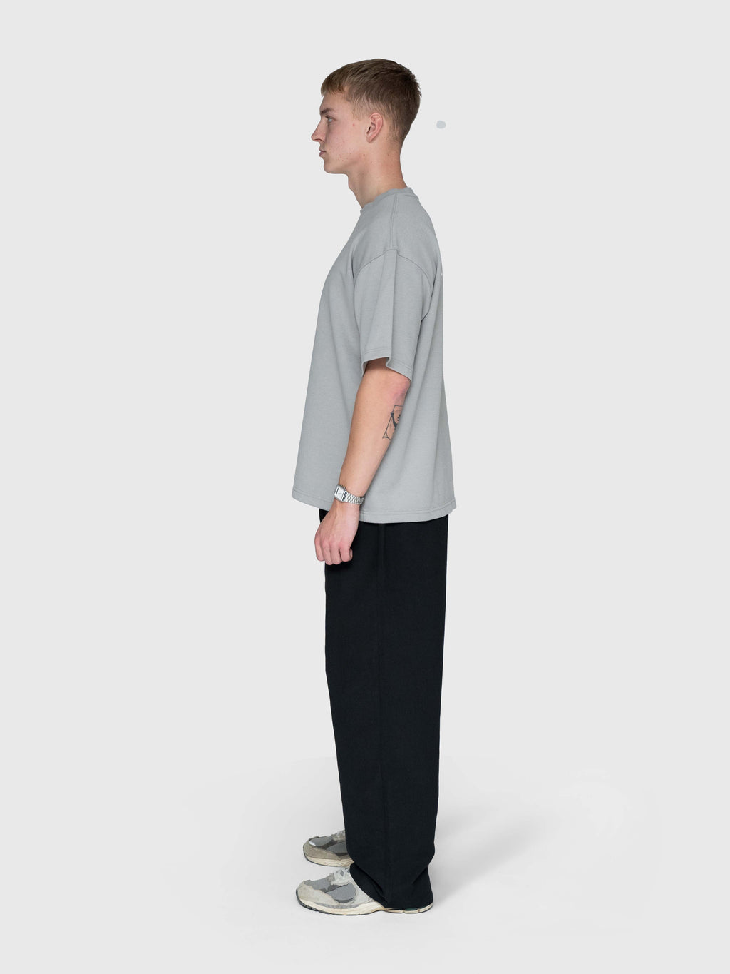 Interlock Stamina Box Tee - Neutral Gray/White