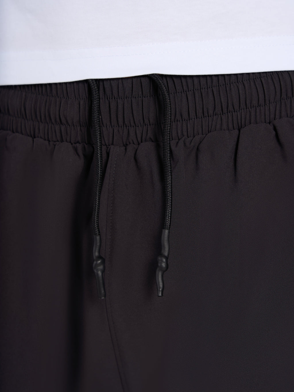 Confidence V2 Tech Shorts - Black/White