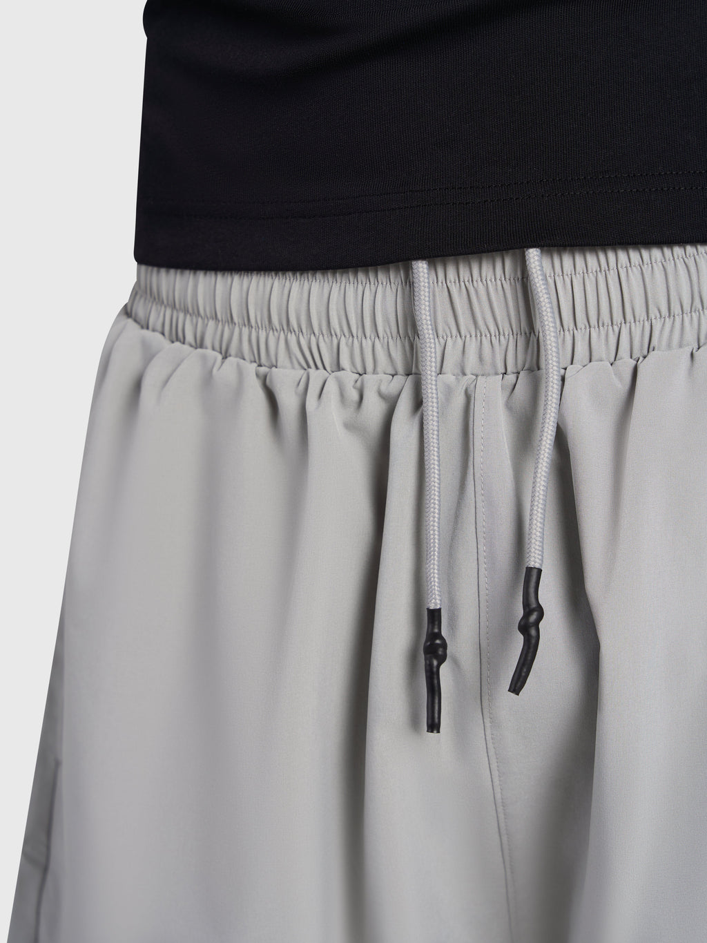 Confidence V2 4-Inch Tech Shorts - Grey/White