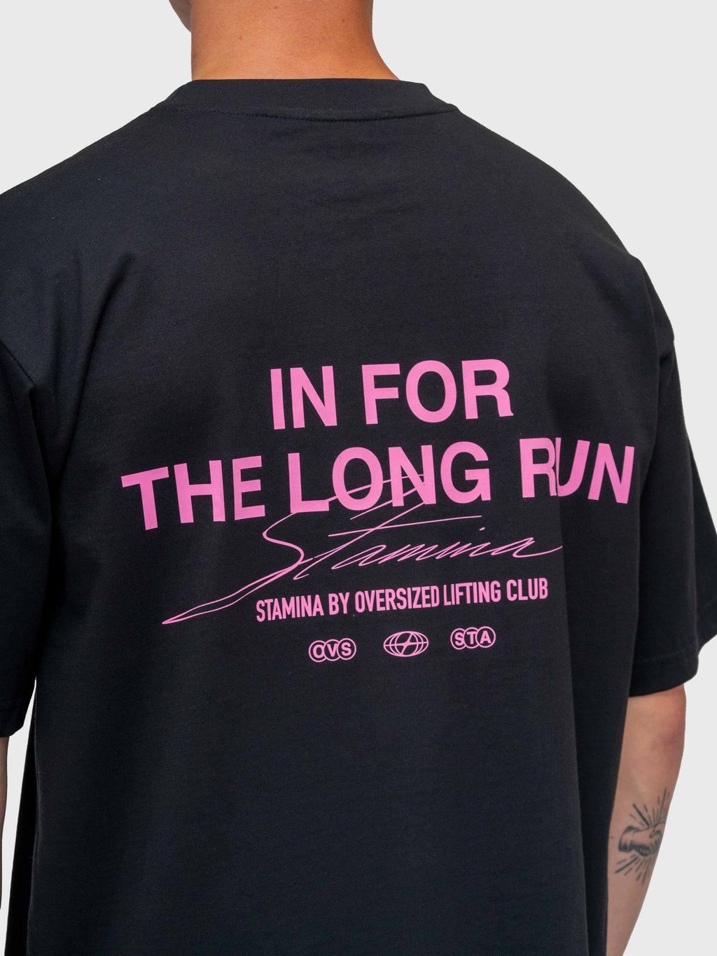 Long Run Box Tee - Black/Pink