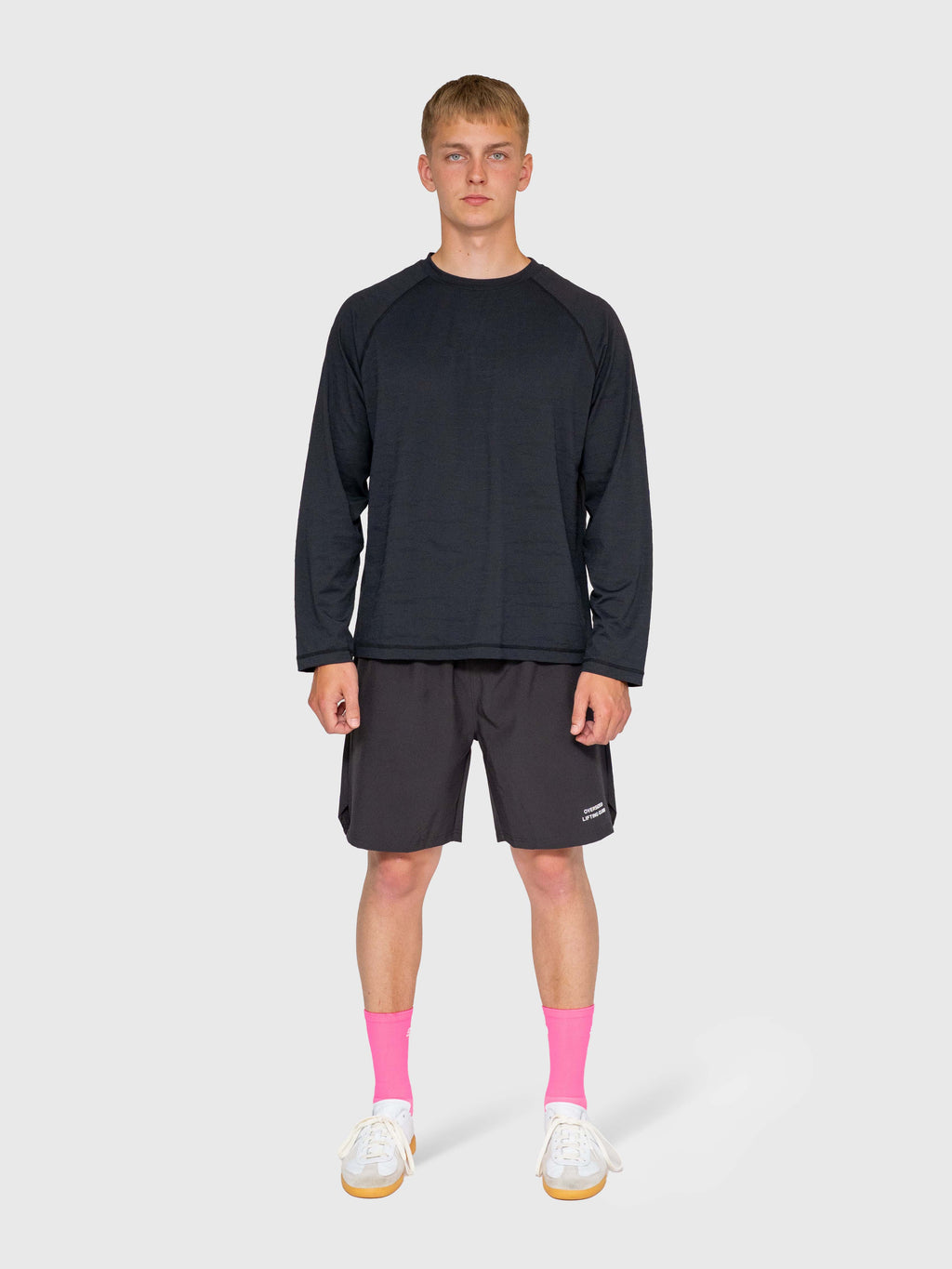 Logo Active Long Sleeve - Black/Pink