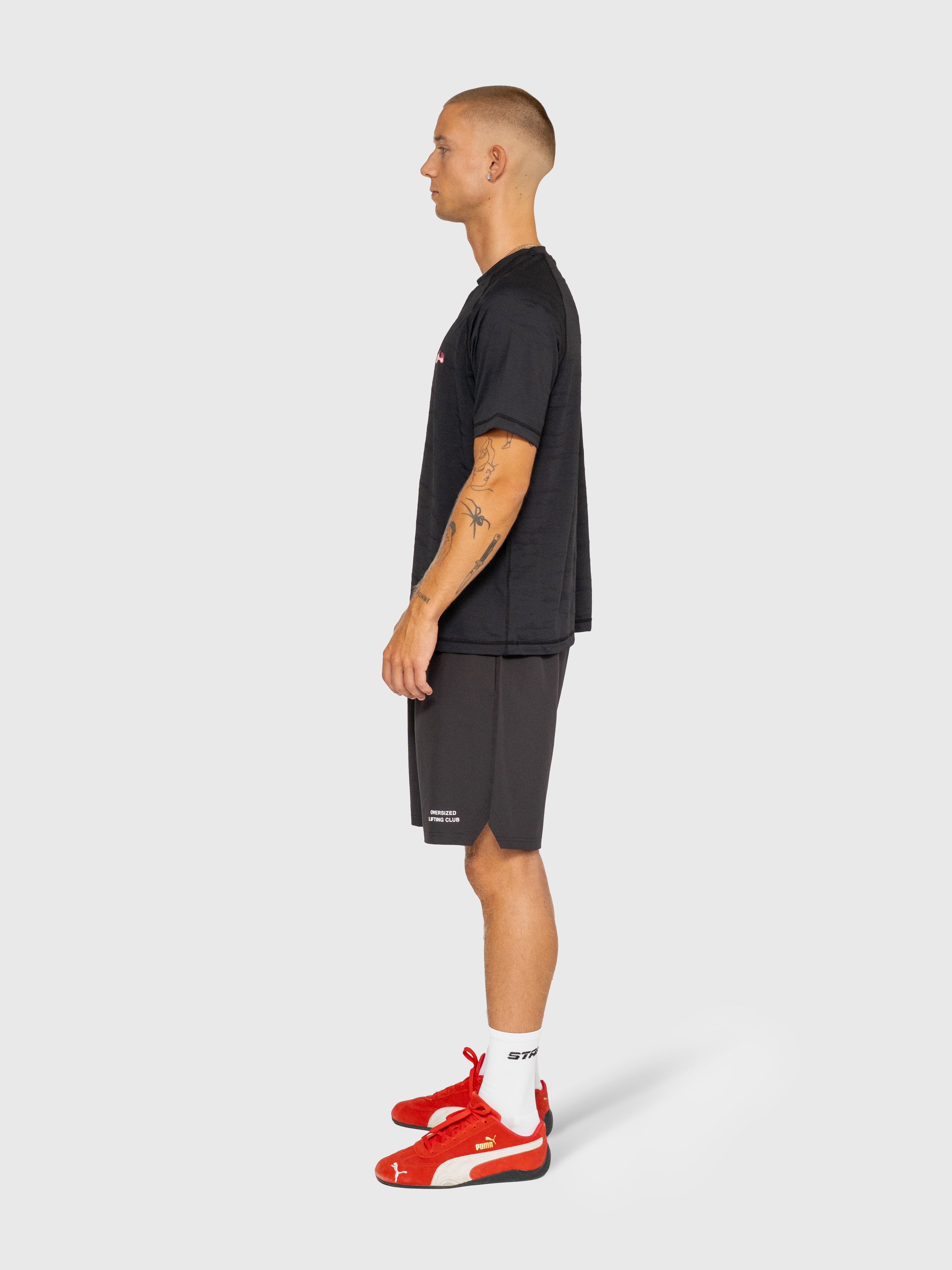 Flow Active Tee - Black/Pink