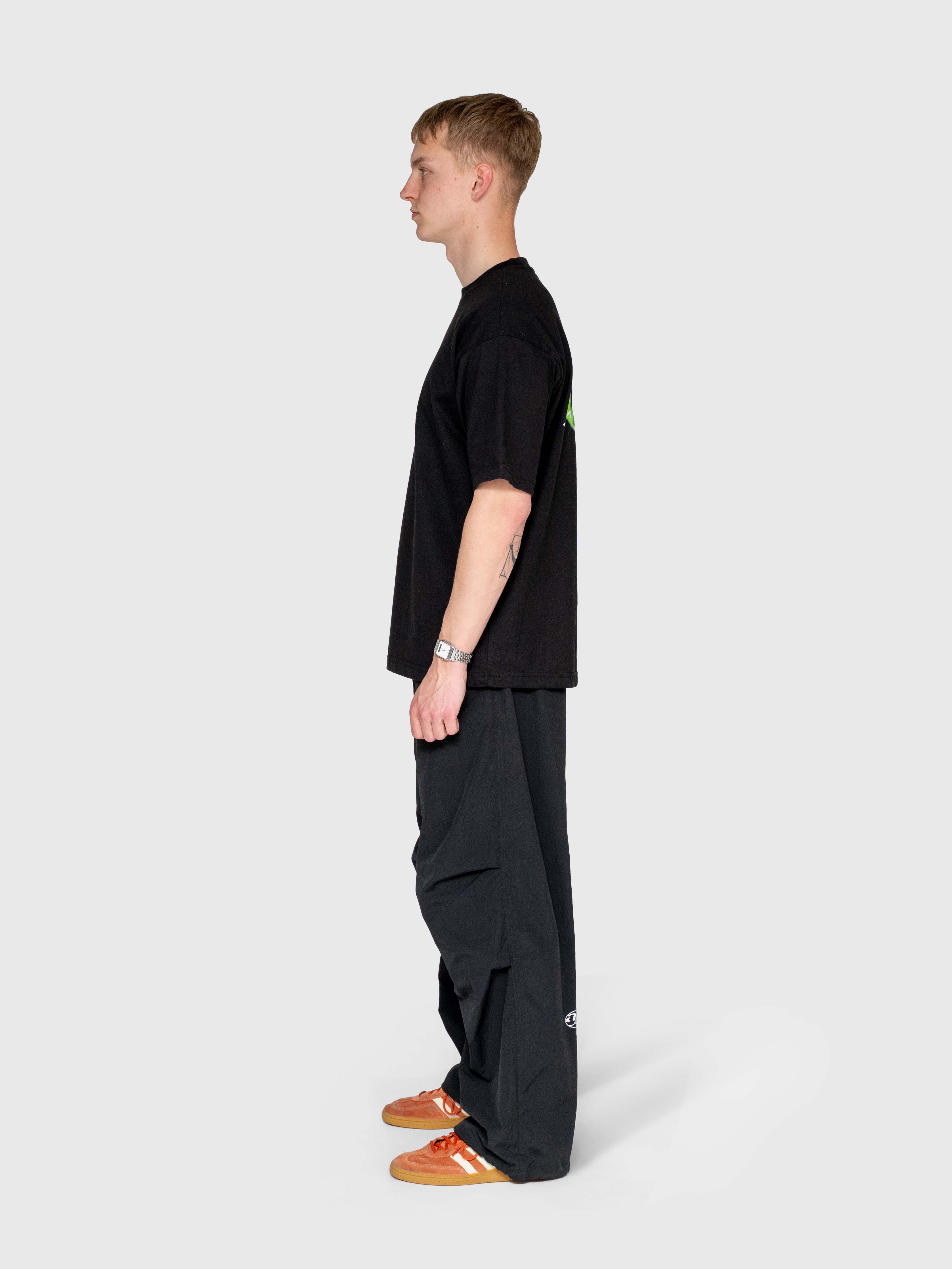Over box tee - Black/Neon