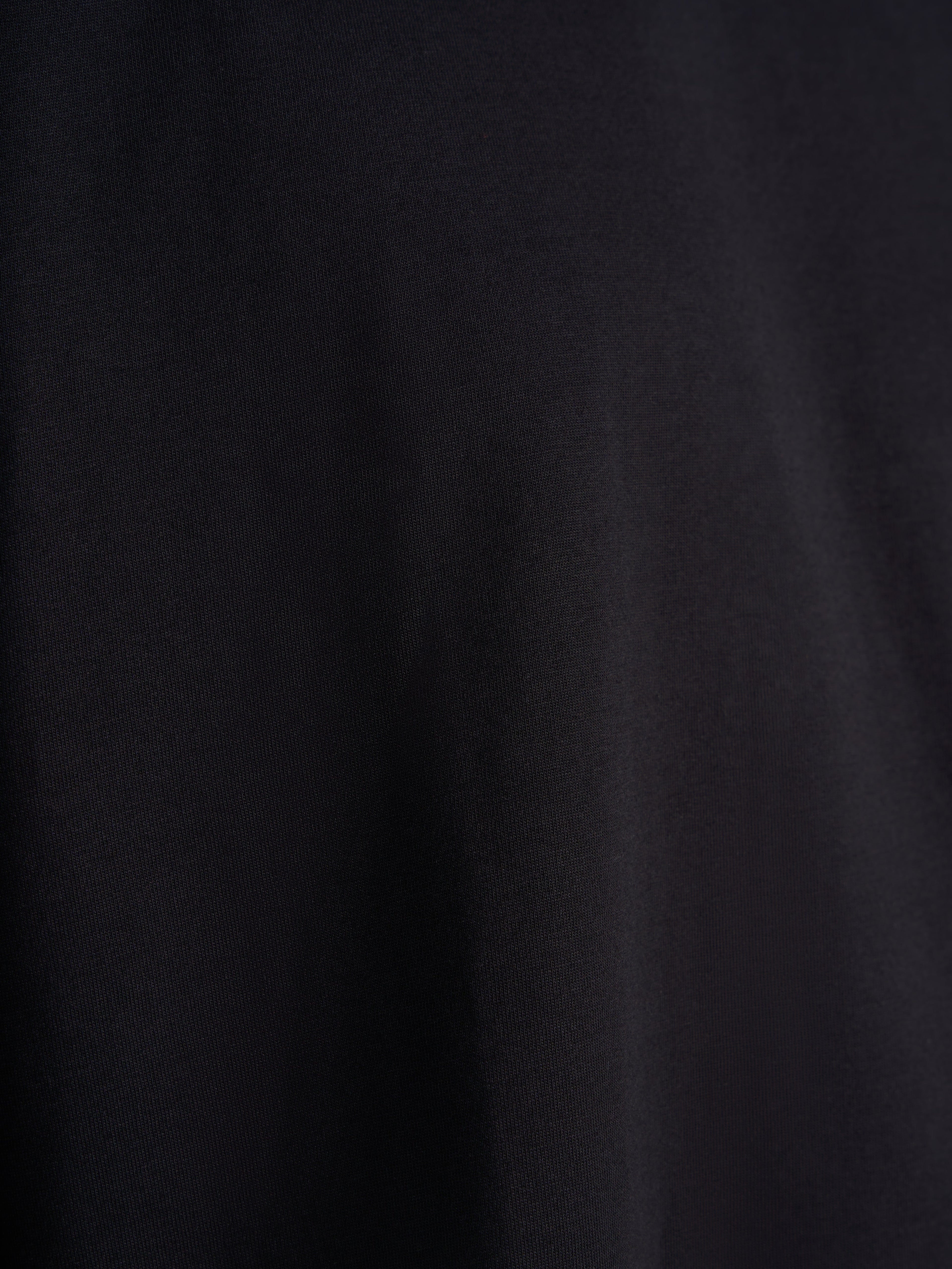 Confidence V2 Long Sleeve - Black/Pink